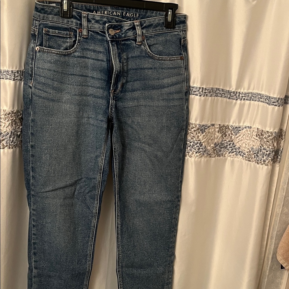 American Eagle Outfitters Women's Highest Rise Mom Jeans